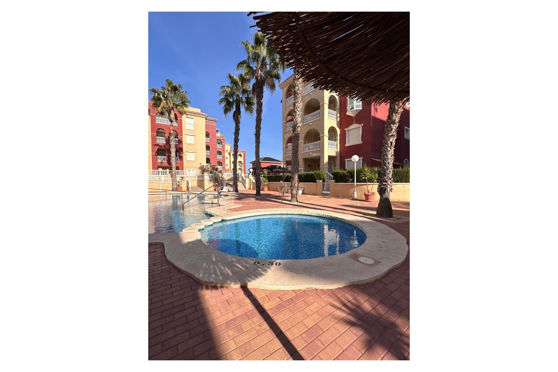 Revente - Apartment -
Los Alcazares