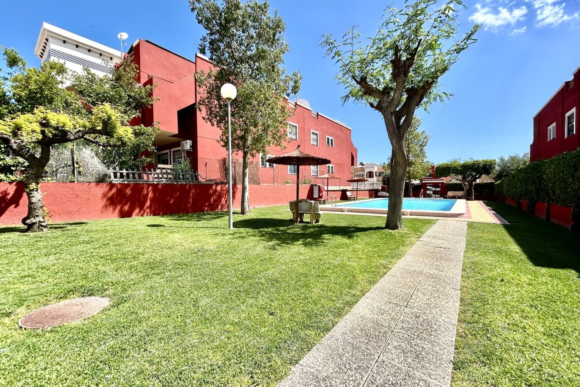 Revente - Apartment -
Los Altos - Costa Blanca