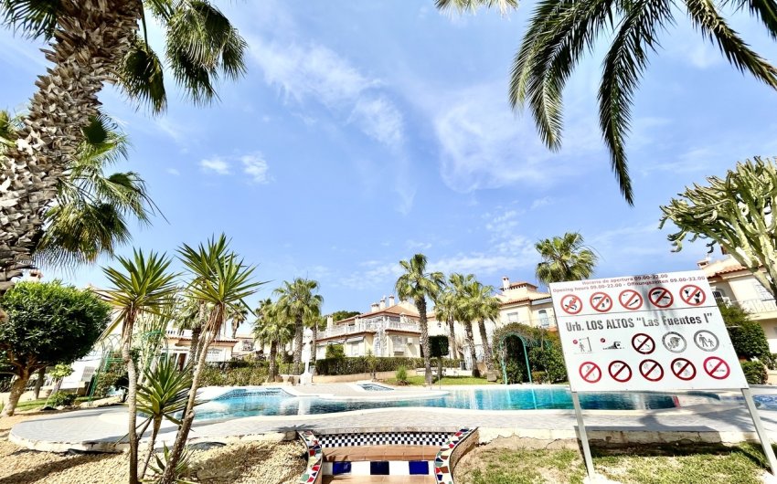 Revente - Apartment -
Los Altos - Costa Blanca
