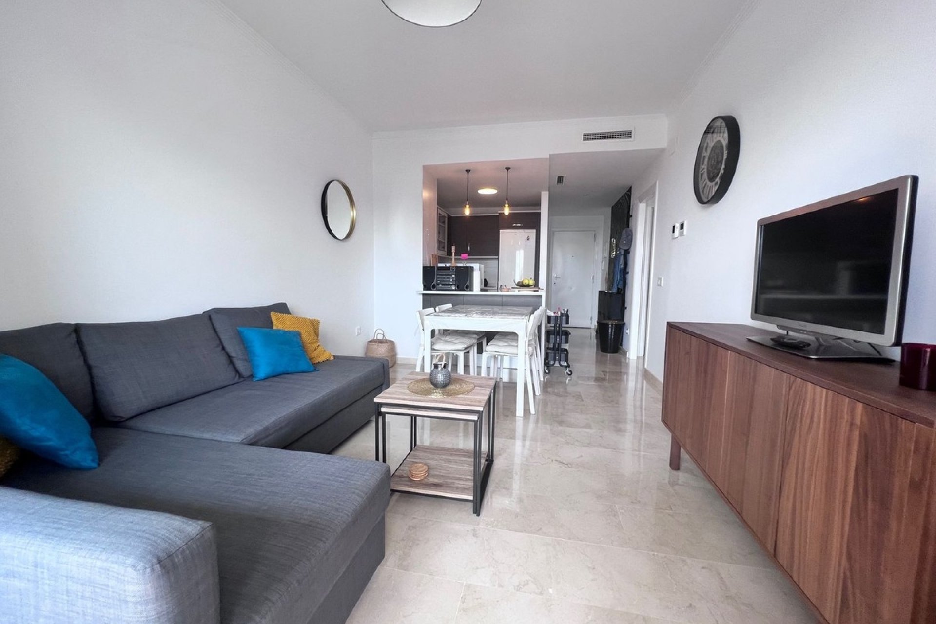 Revente - Apartment -
Manilva - Inland