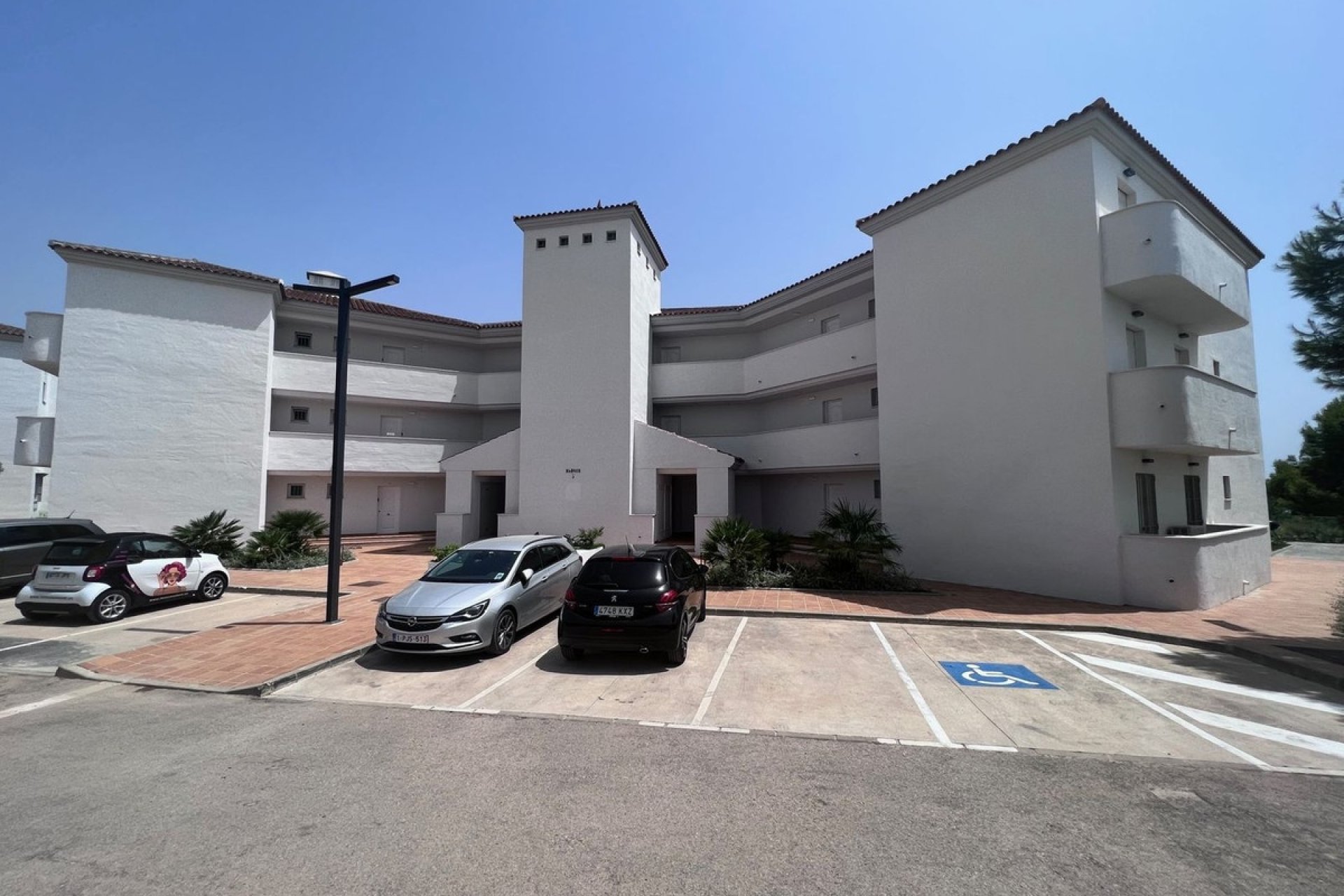 Revente - Apartment -
Manilva - Inland