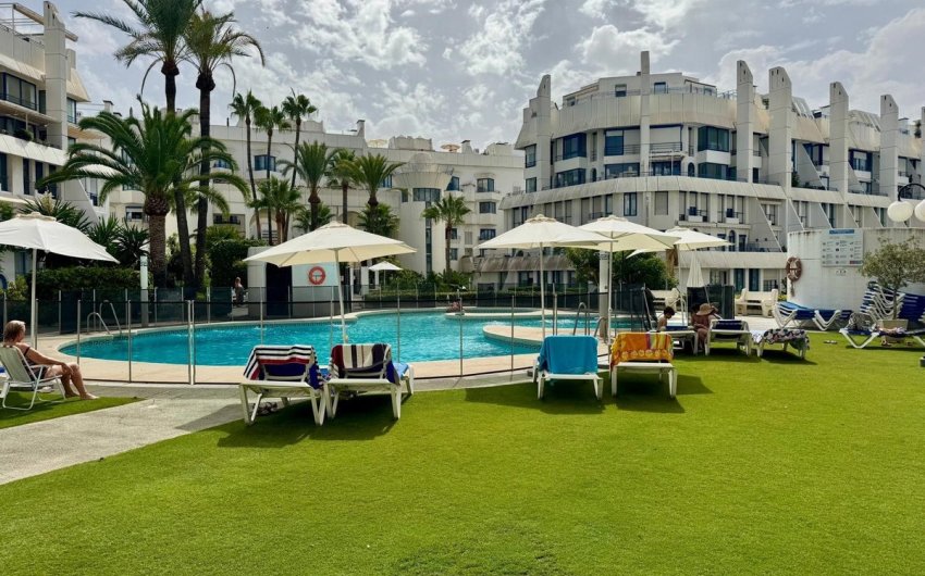 Revente - Apartment -
Marbella - Costa del Sol