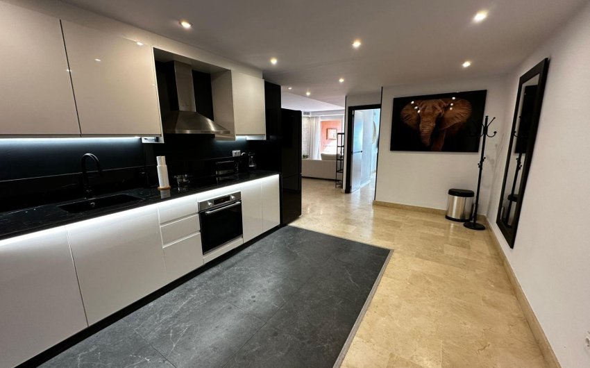Revente - Apartment -
Marbella - Lomas De Rio Verde