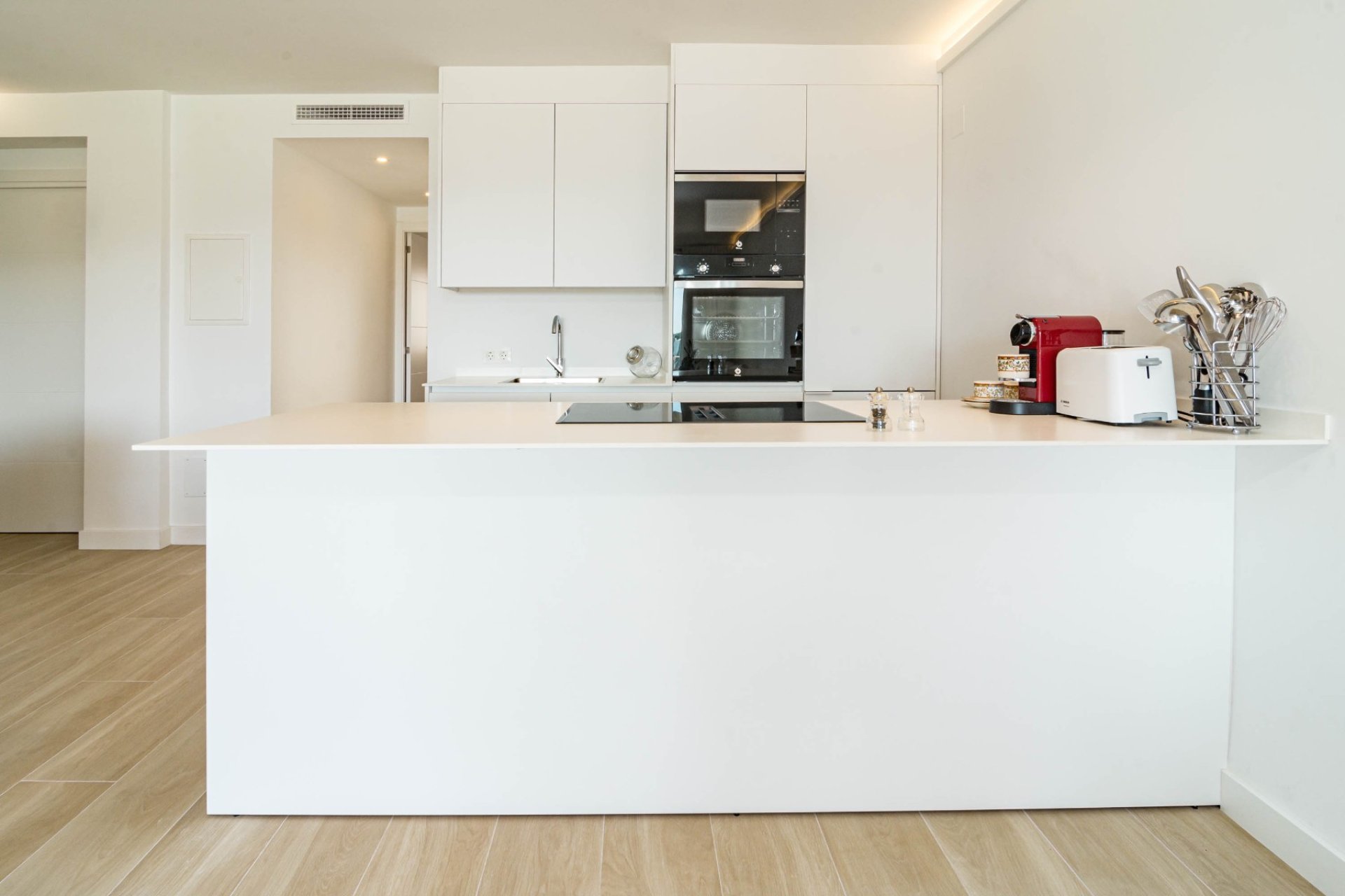 Revente - Apartment -
Marbella - Nueva Andalucía