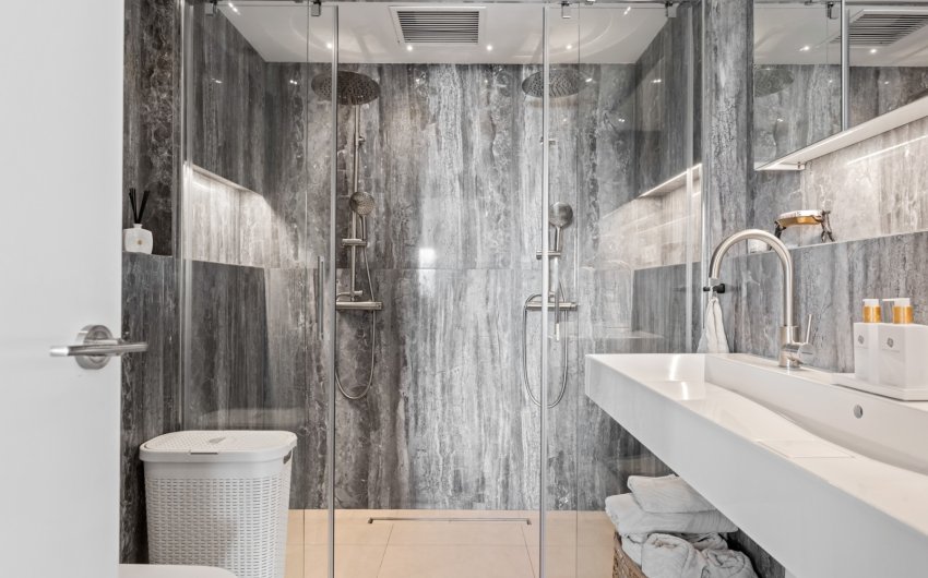 Revente - Apartment -
Marbella - Nueva Andalucía