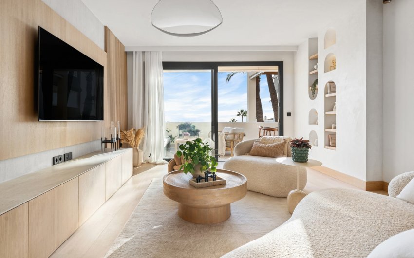 Revente - Apartment -
Marbella - Nueva Andalucía