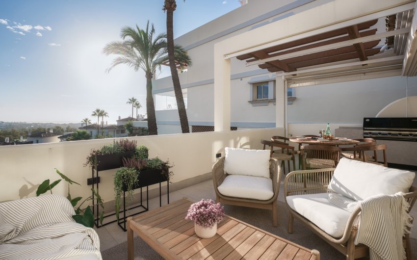 Revente - Apartment -
Marbella - Nueva Andalucía