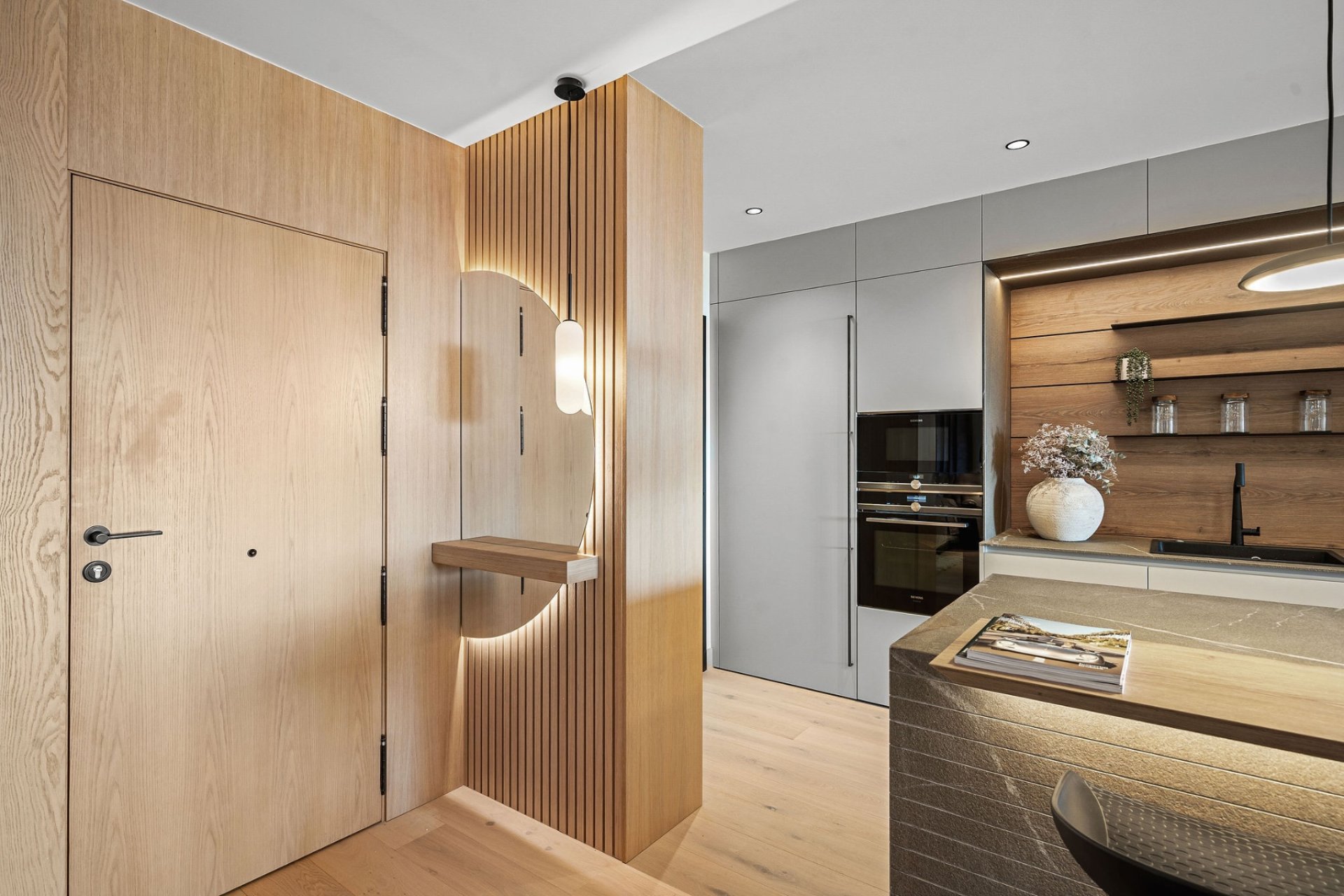 Revente - Apartment -
Marbella - Nueva Andalucía