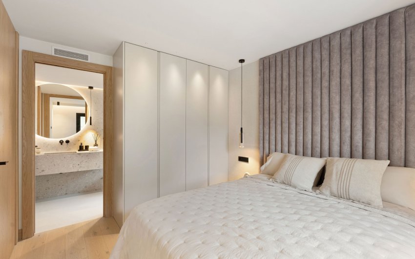 Revente - Apartment -
Marbella - Nueva Andalucía