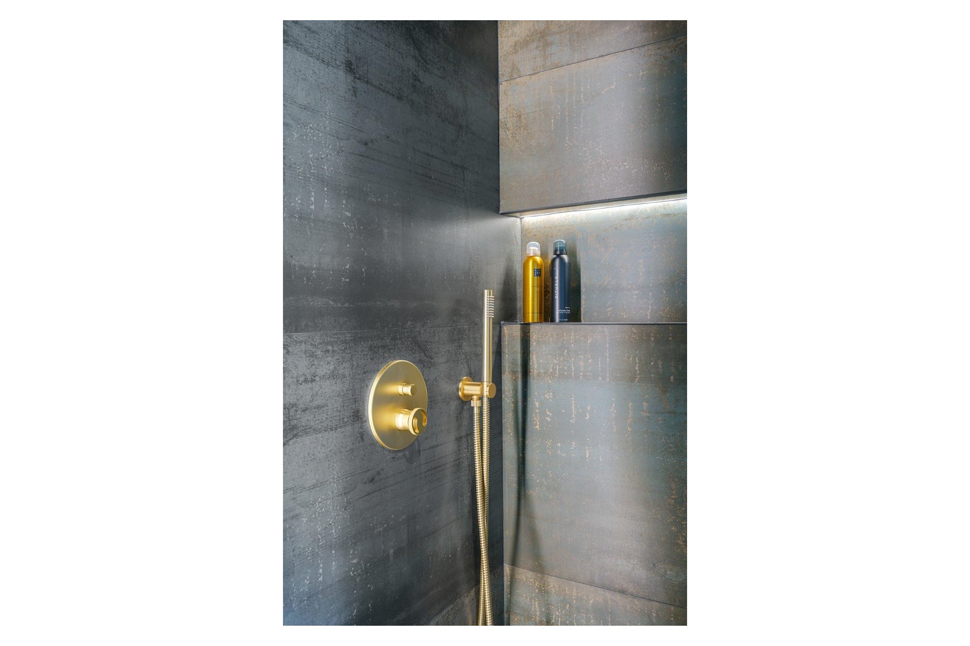 Revente - Apartment -
Marbella - Nueva Andalucía