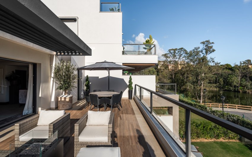 Revente - Apartment -
Marbella - Nueva Andalucía