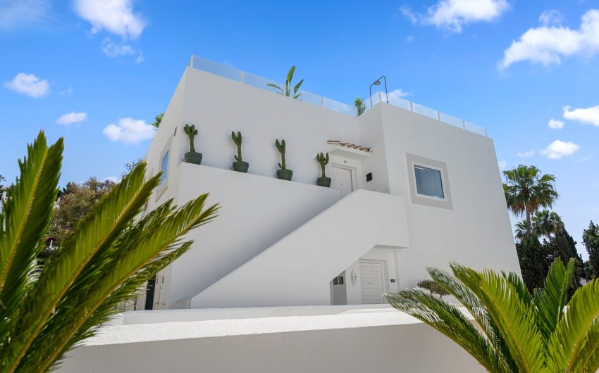 Revente - Apartment -
Marbella - Nueva Andalucía