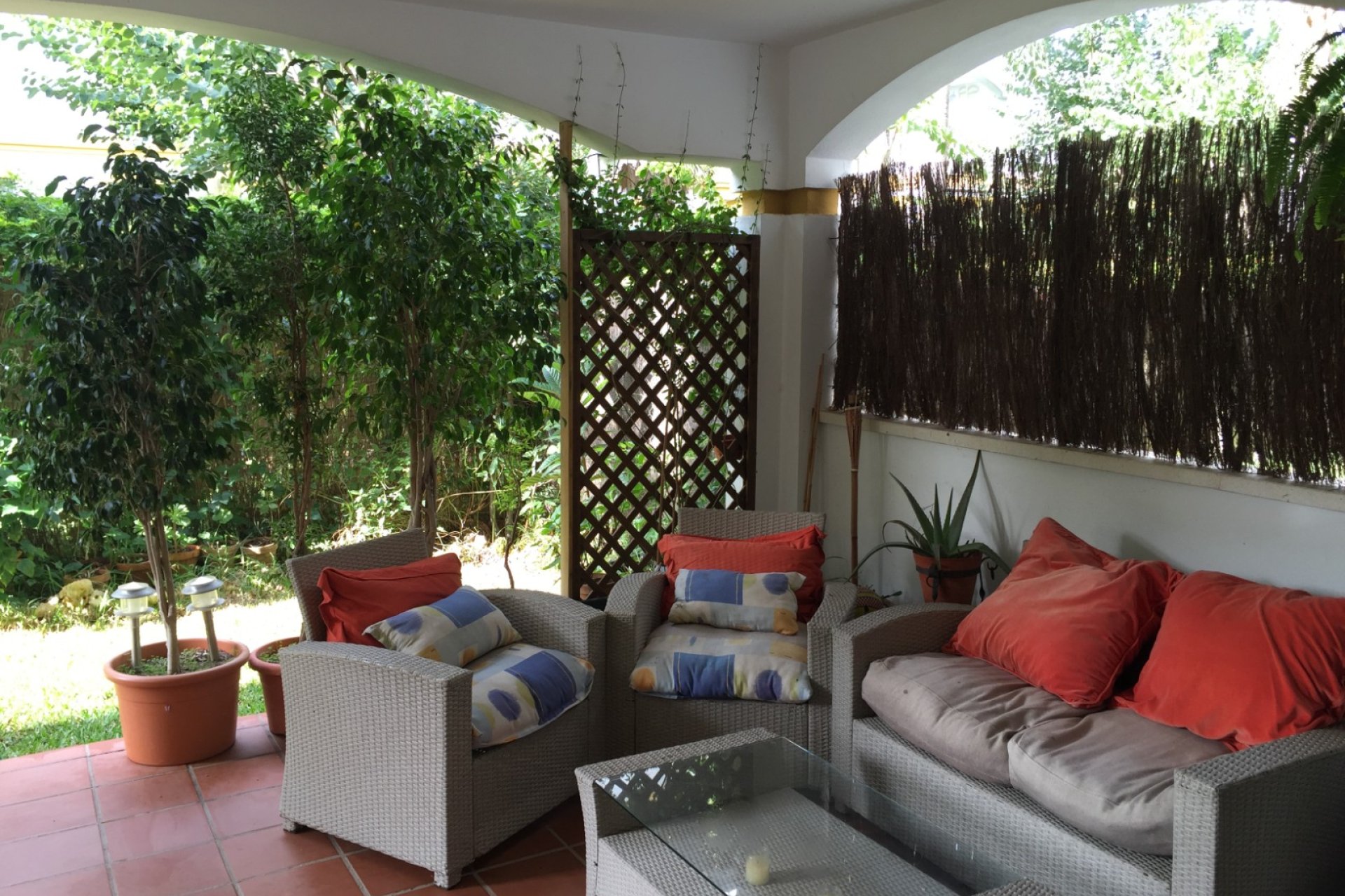 Revente - Apartment -
Marbella - Nueva Andalucía