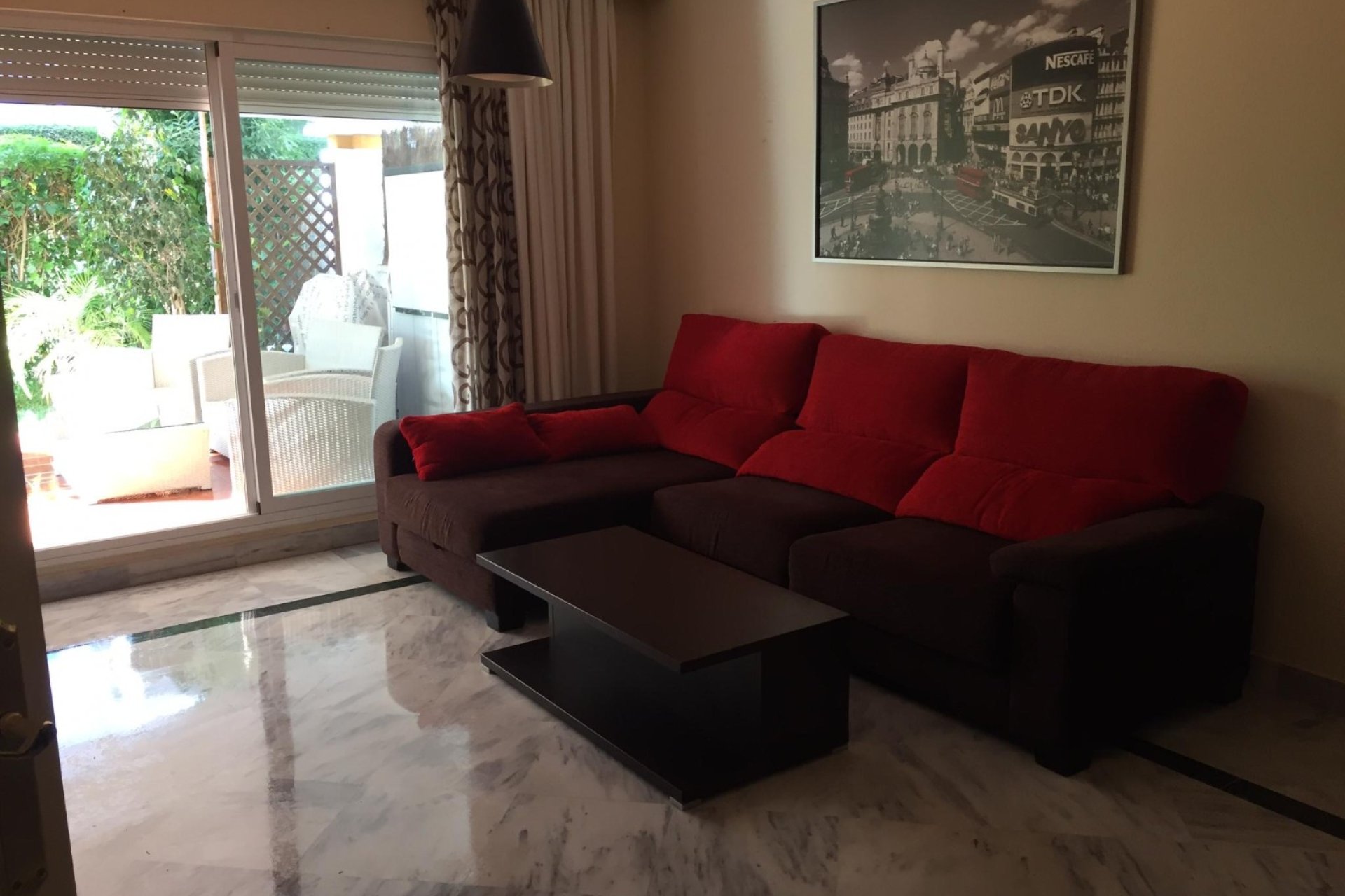 Revente - Apartment -
Marbella - Nueva Andalucía