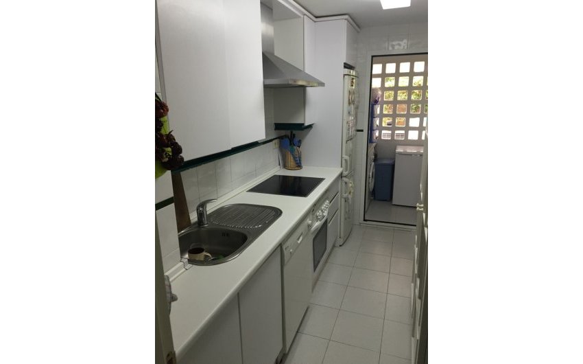 Revente - Apartment -
Marbella - Nueva Andalucía