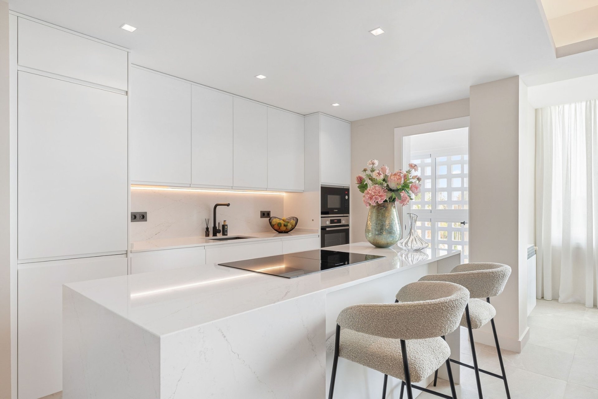 Revente - Apartment -
Marbella - Nueva Andalucía