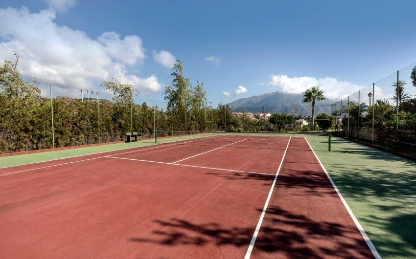 Revente - Apartment -
Marbella - Nueva Andalucía