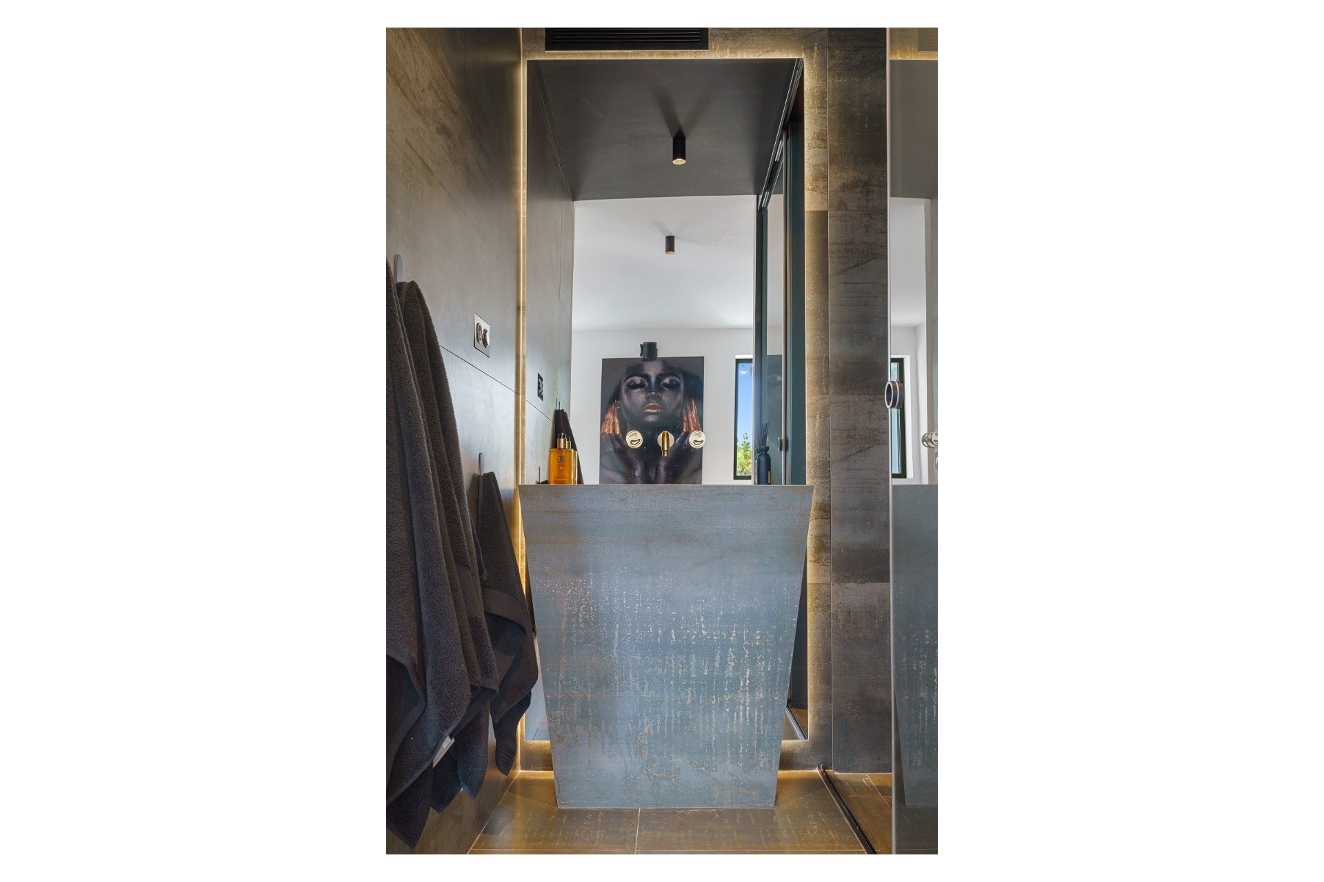 Revente - Apartment -
Marbella - Nueva Andalucía