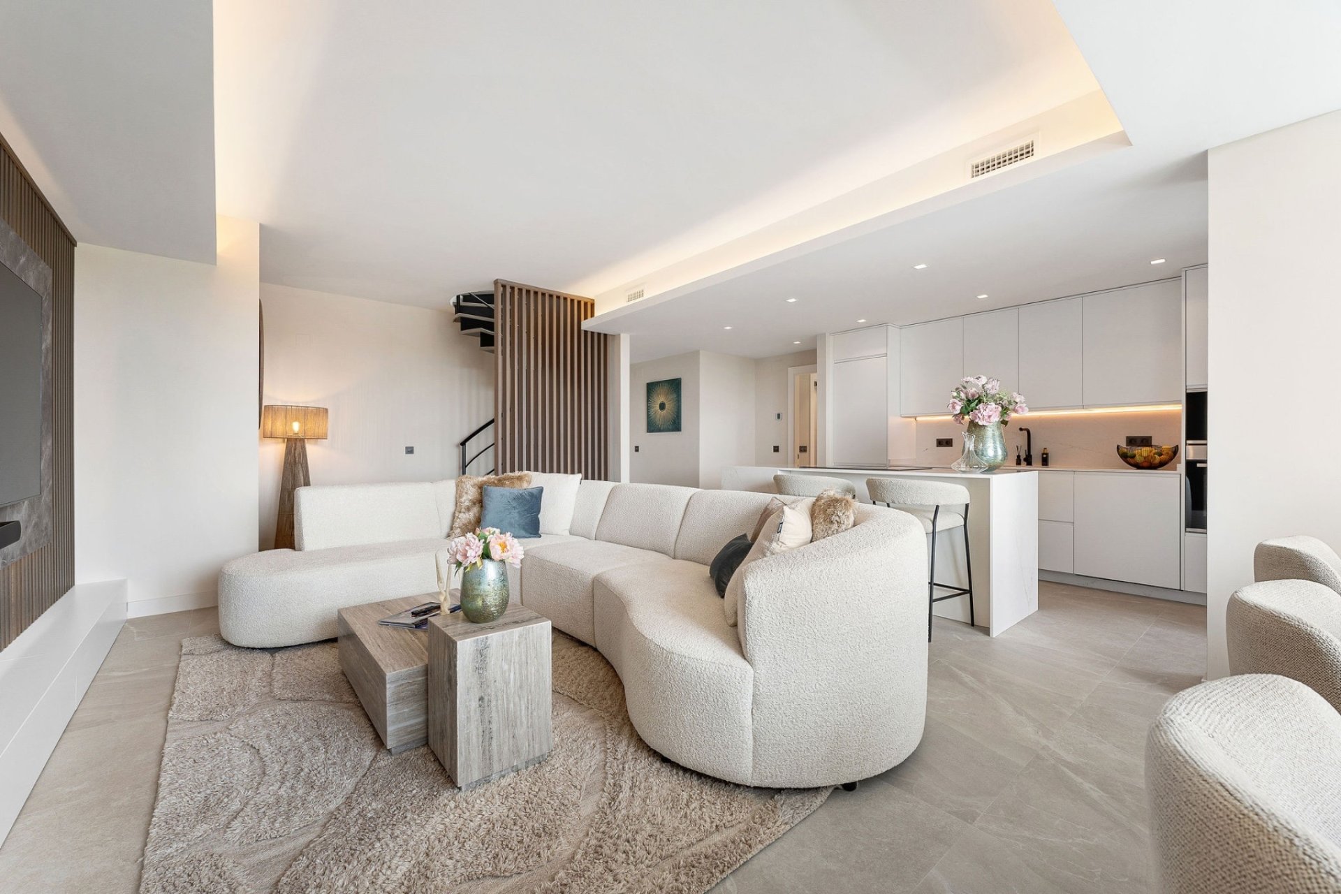 Revente - Apartment -
Marbella - Nueva Andalucía