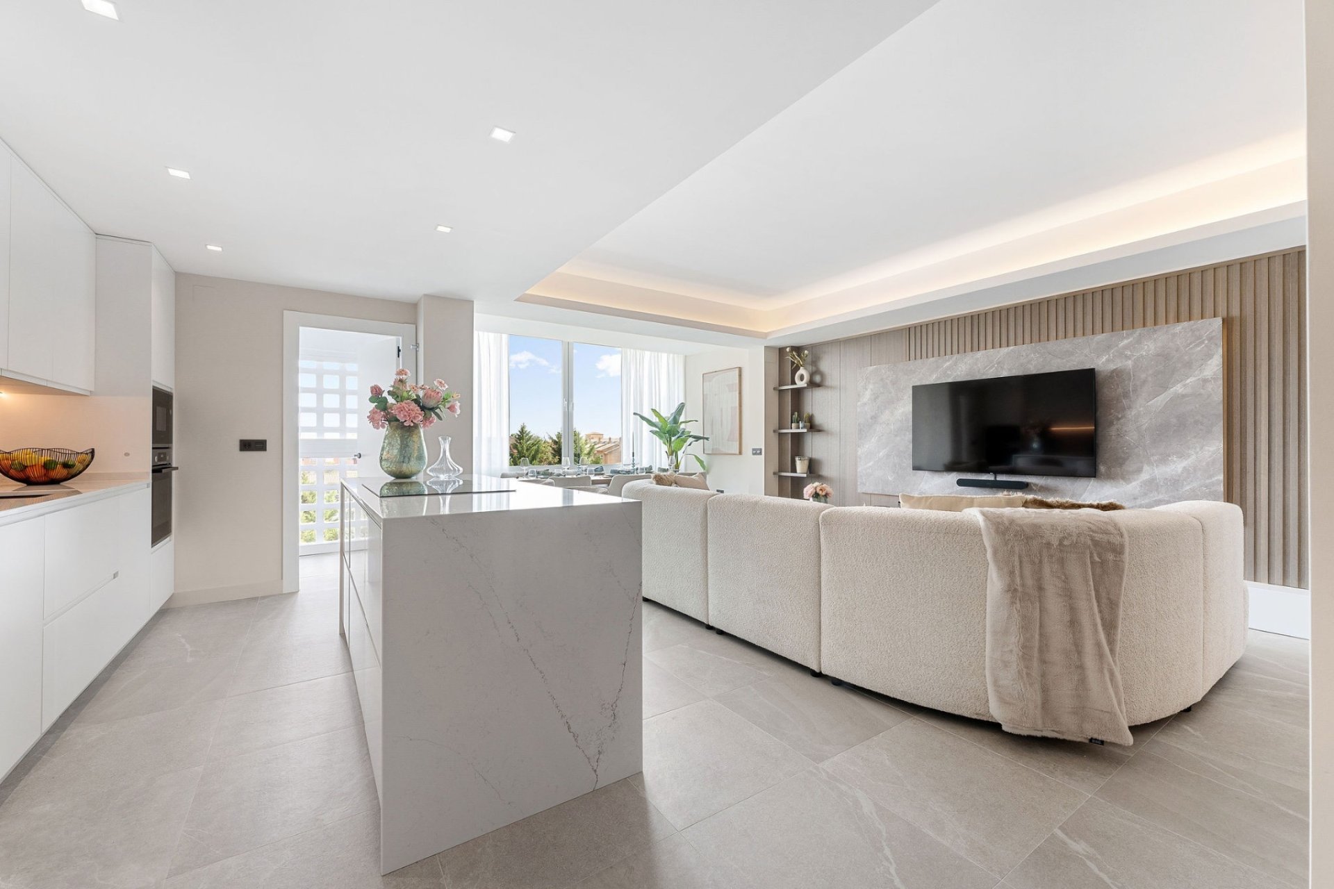 Revente - Apartment -
Marbella - Nueva Andalucía