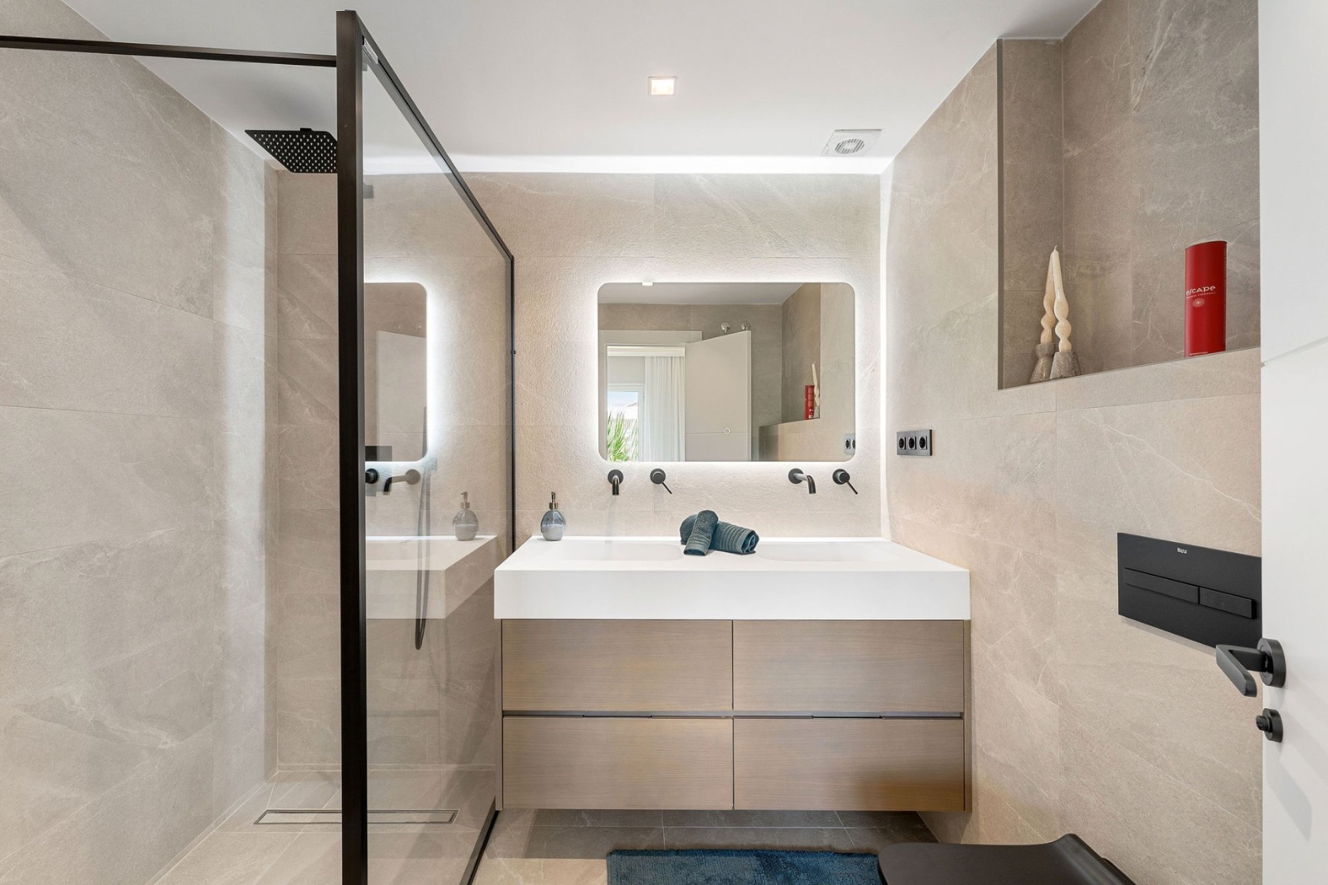 Revente - Apartment -
Marbella - Nueva Andalucía