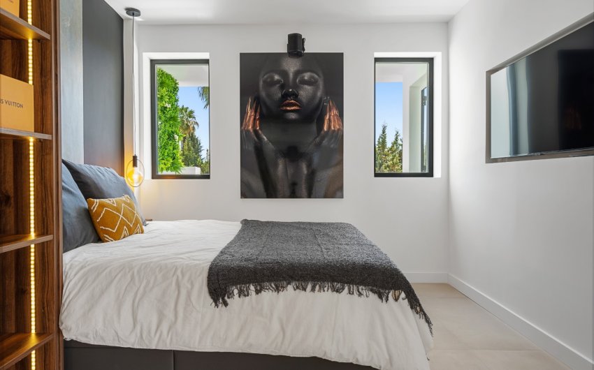 Revente - Apartment -
Marbella - Nueva Andalucía