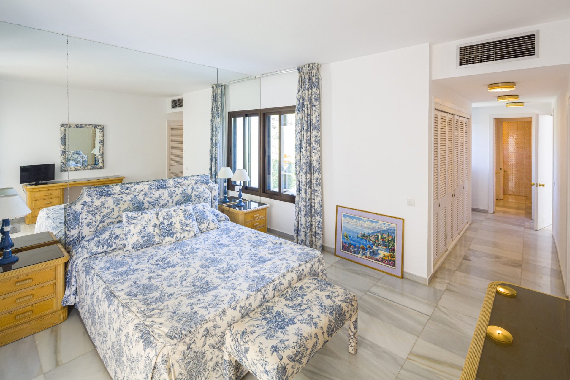 Revente - Apartment -
Marbella - Puerto Banús