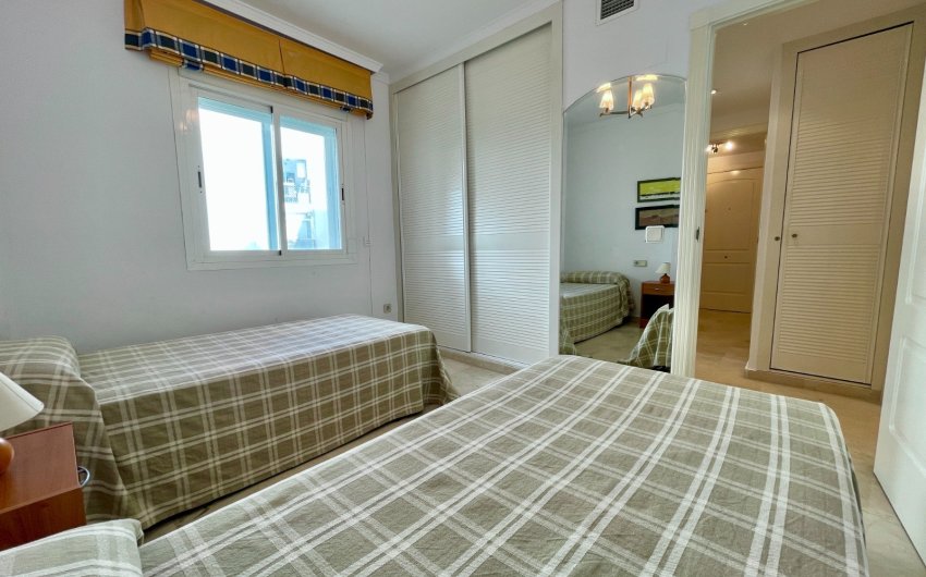 Revente - Apartment -
Marbella - Puerto Banús