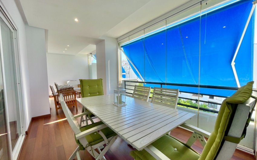 Revente - Apartment -
Marbella - Puerto Banús