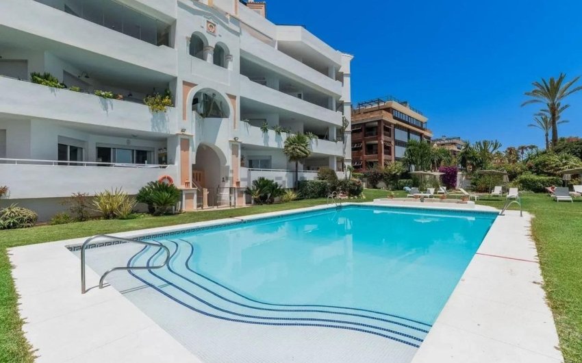 Revente - Apartment -
Marbella - Puerto Banus