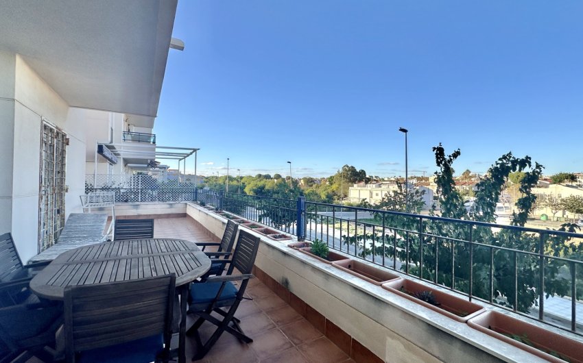 Revente - Apartment -
Mil Palmeras