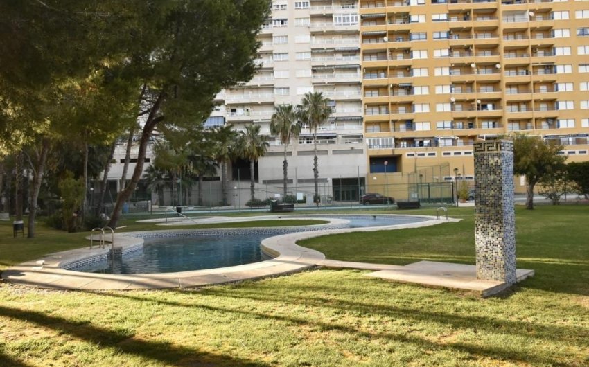 Revente - Apartment -
Orihuela Costa - Campoamor