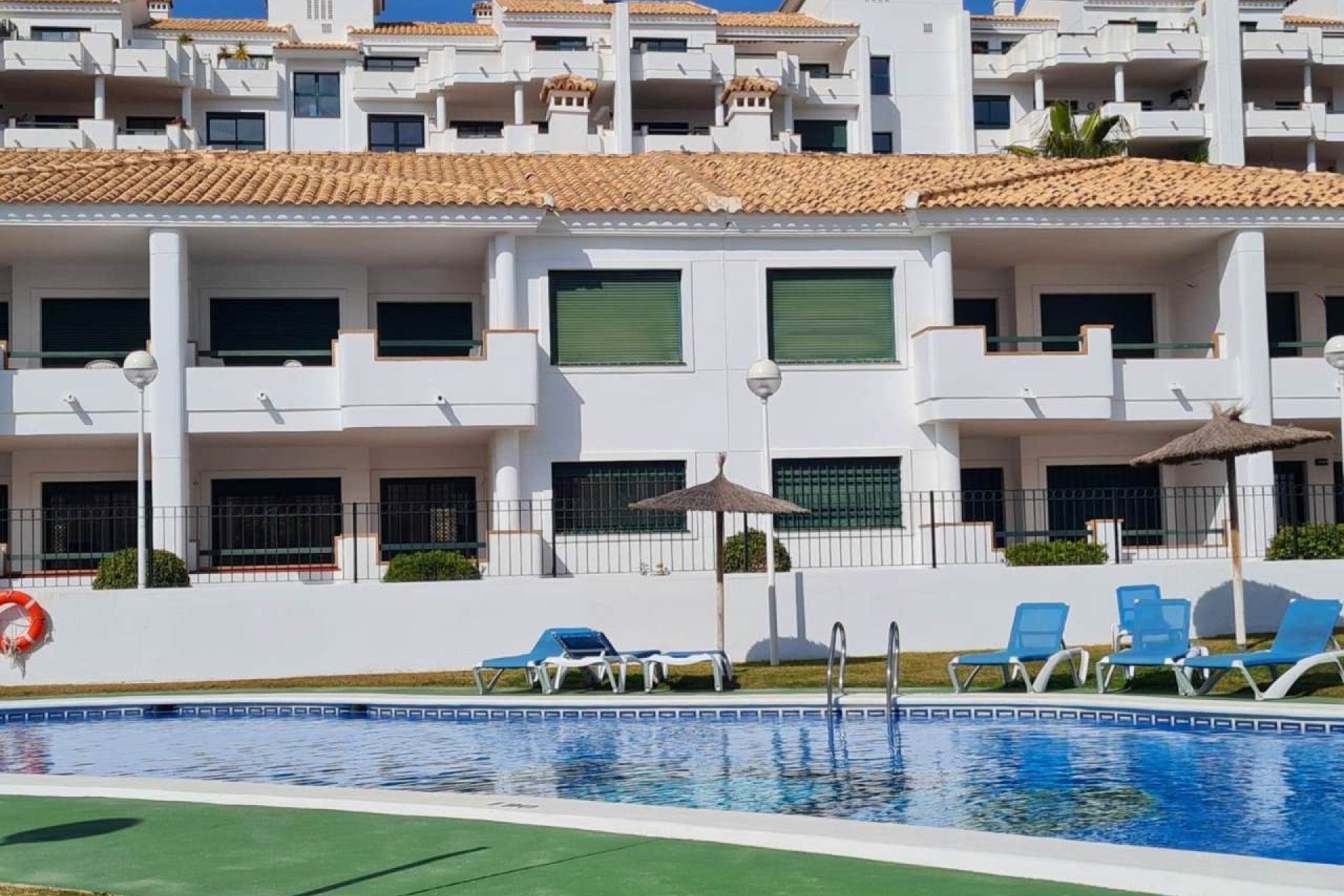 Revente - Apartment -
Orihuela Costa - Campoamor