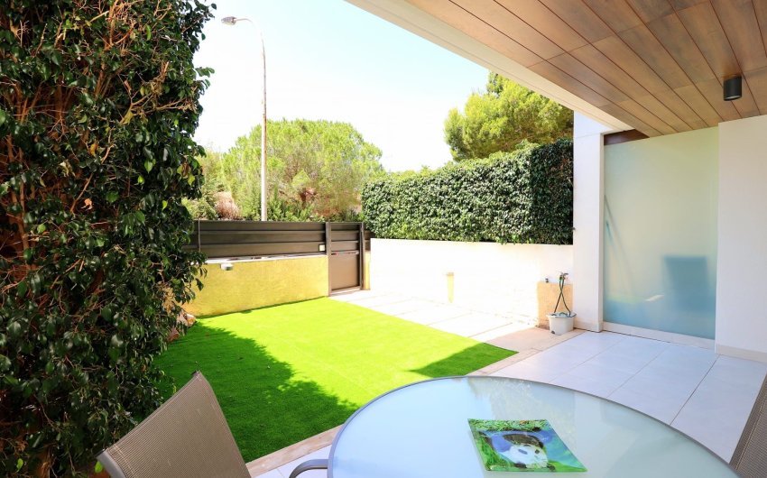 Revente - Apartment -
Orihuela Costa - Campoamor