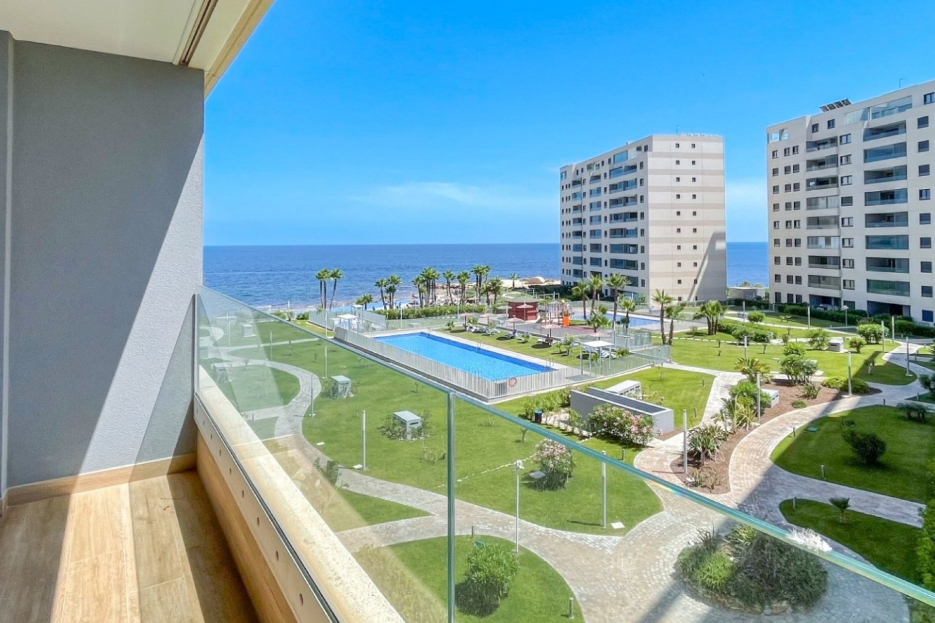 Revente - Apartment -
Orihuela Costa - Costa Blanca