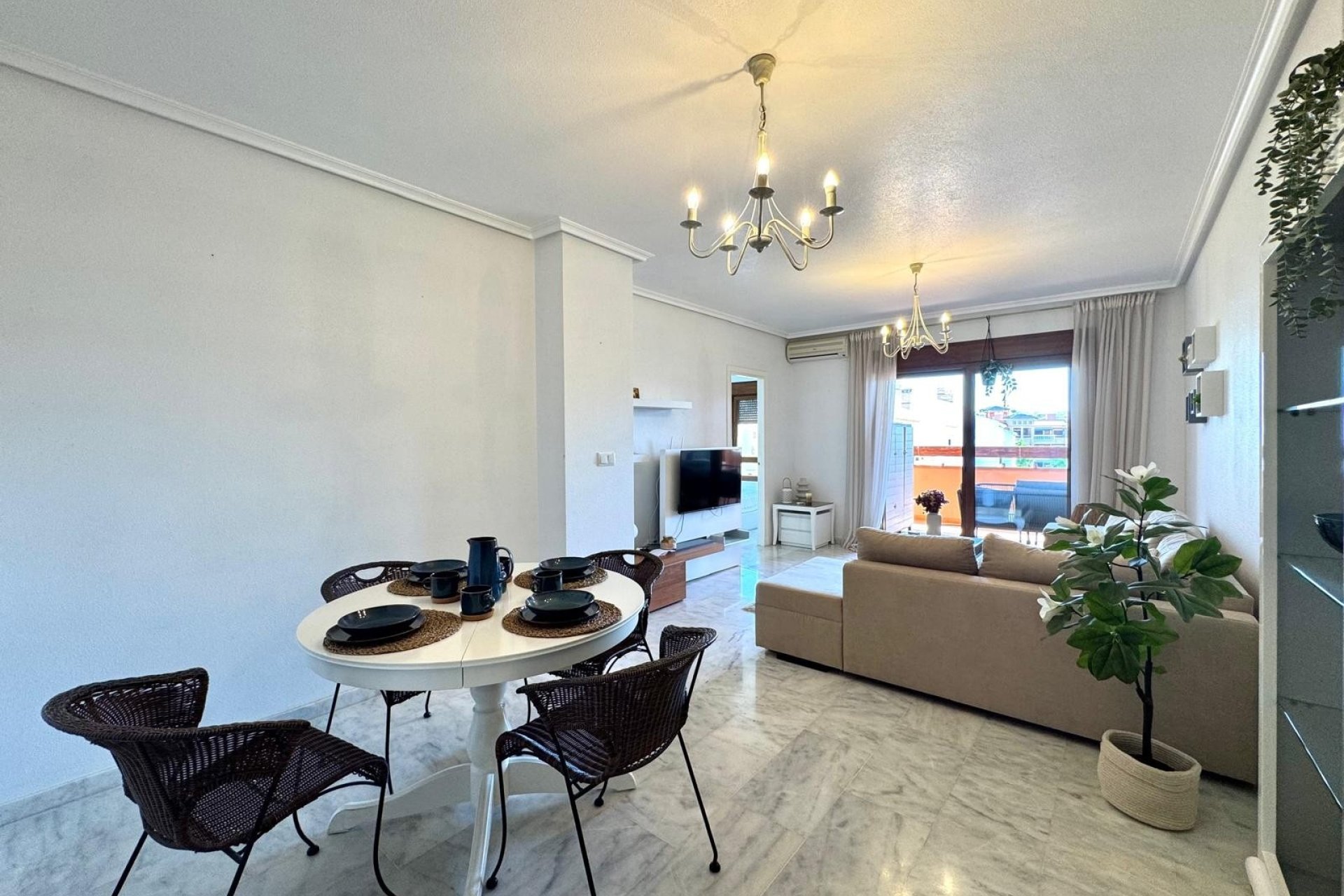 Revente - Apartment -
Orihuela Costa - Costa Blanca