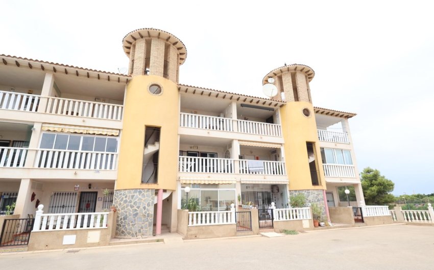 Revente - Apartment -
Orihuela Costa - Costa Blanca