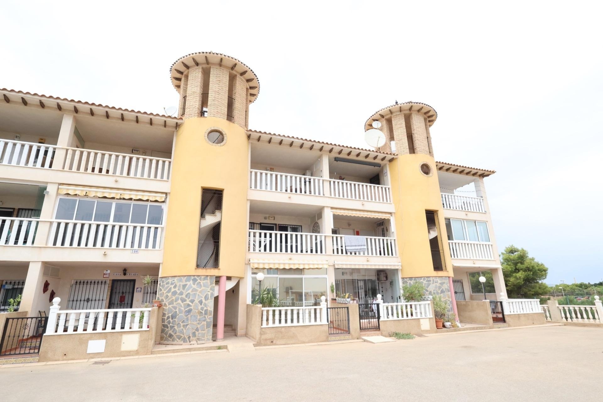 Revente - Apartment -
Orihuela Costa - Costa Blanca
