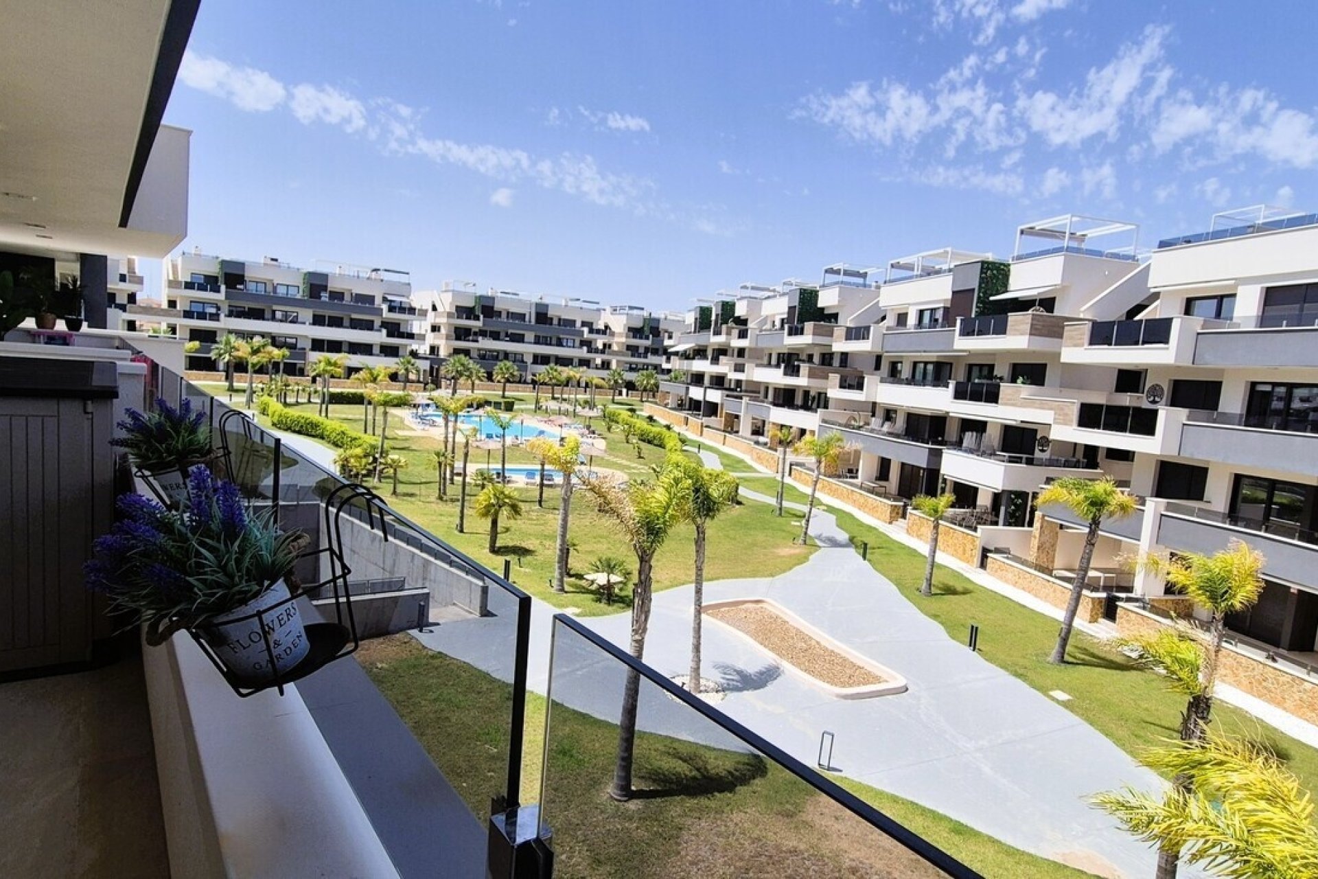 Revente - Apartment -
Orihuela Costa - Costa Blanca