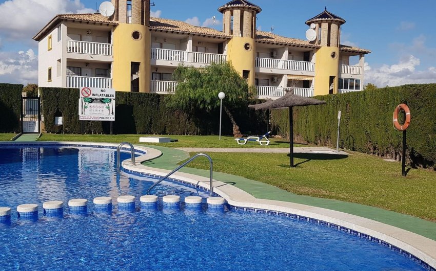 Revente - Apartment -
Orihuela Costa - Costa Blanca