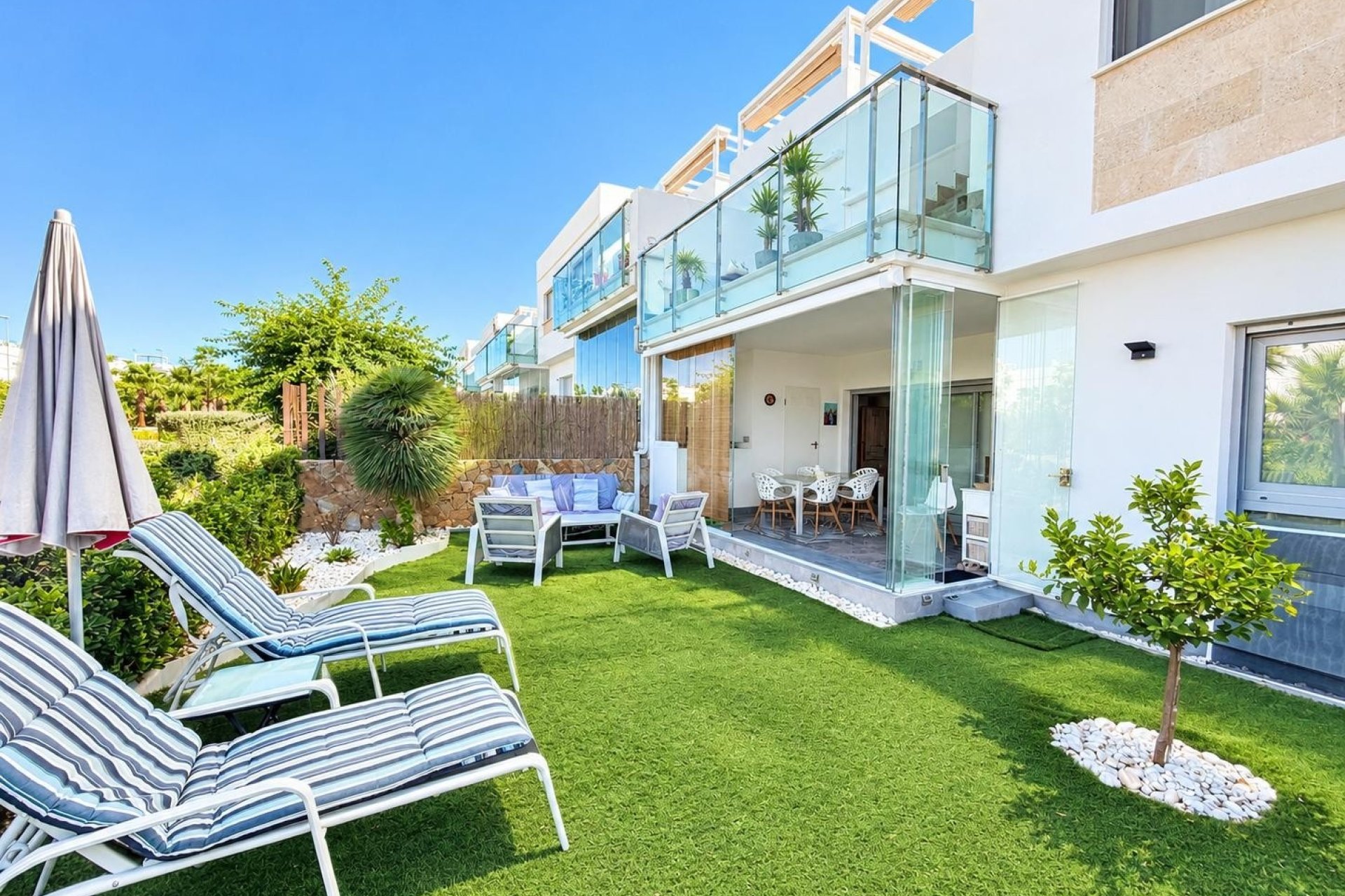 Revente - Apartment -
Orihuela Costa - Costa Blanca