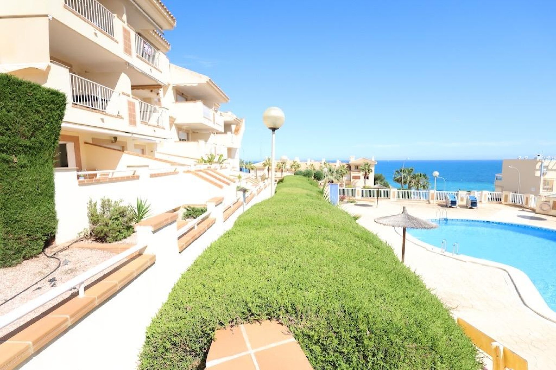 Revente - Apartment -
Orihuela Costa - Costa Blanca