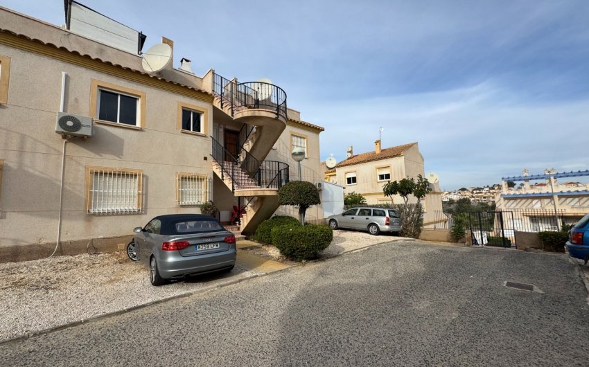 Revente - Apartment -
Orihuela Costa - Costa Blanca