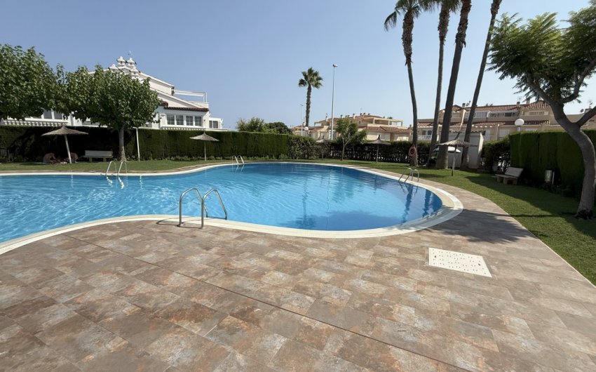 Revente - Apartment -
Orihuela Costa - Costa Blanca