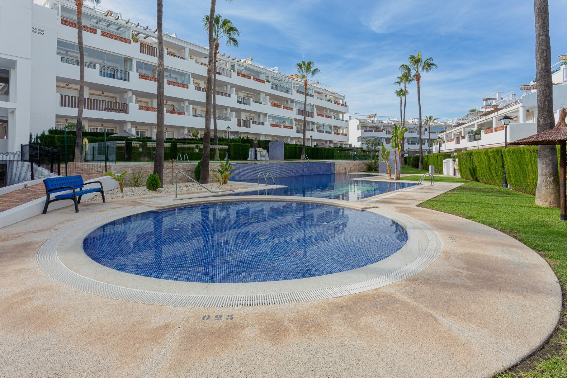 Revente - Apartment -
Orihuela Costa - Costa Blanca
