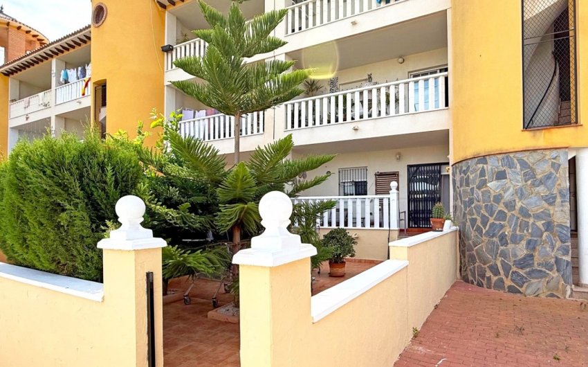 Revente - Apartment -
Orihuela Costa - Costa Blanca