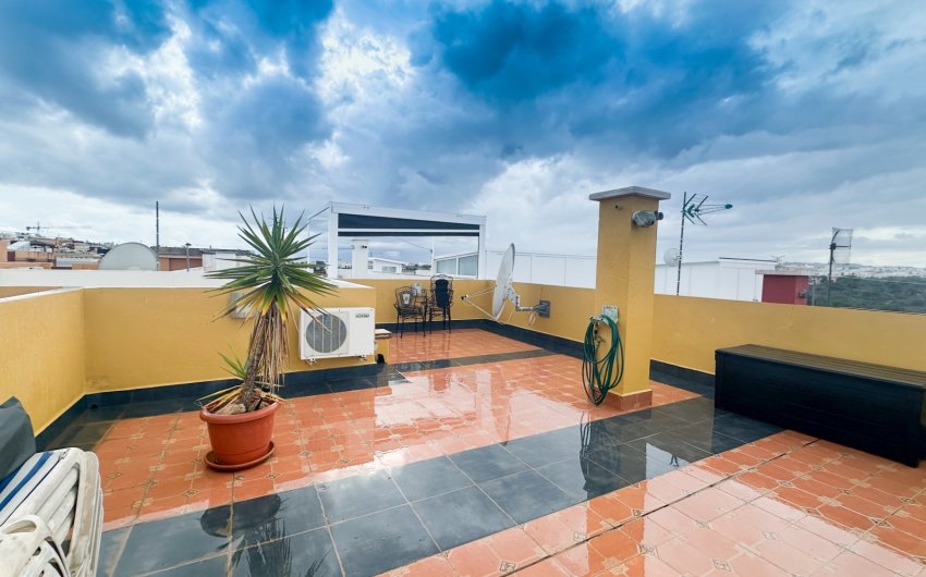 Revente - Apartment -
Orihuela Costa - Costa Blanca