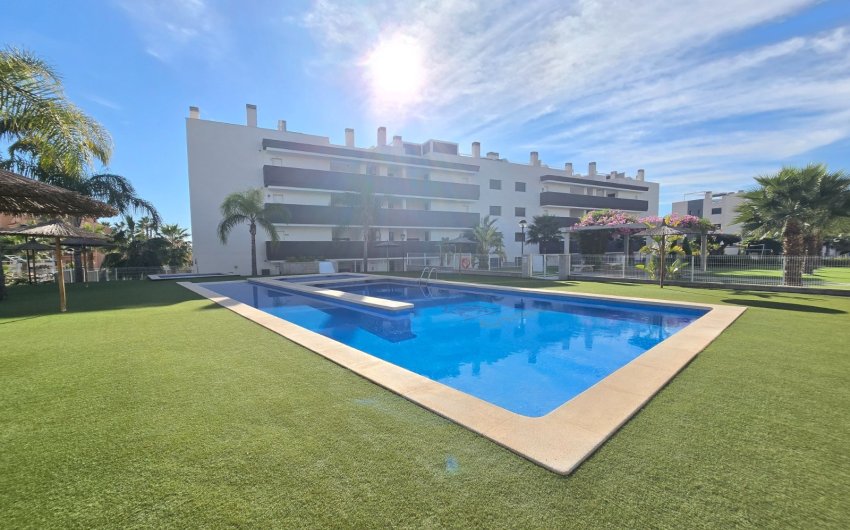 Revente - Apartment -
Orihuela Costa - Costa Blanca