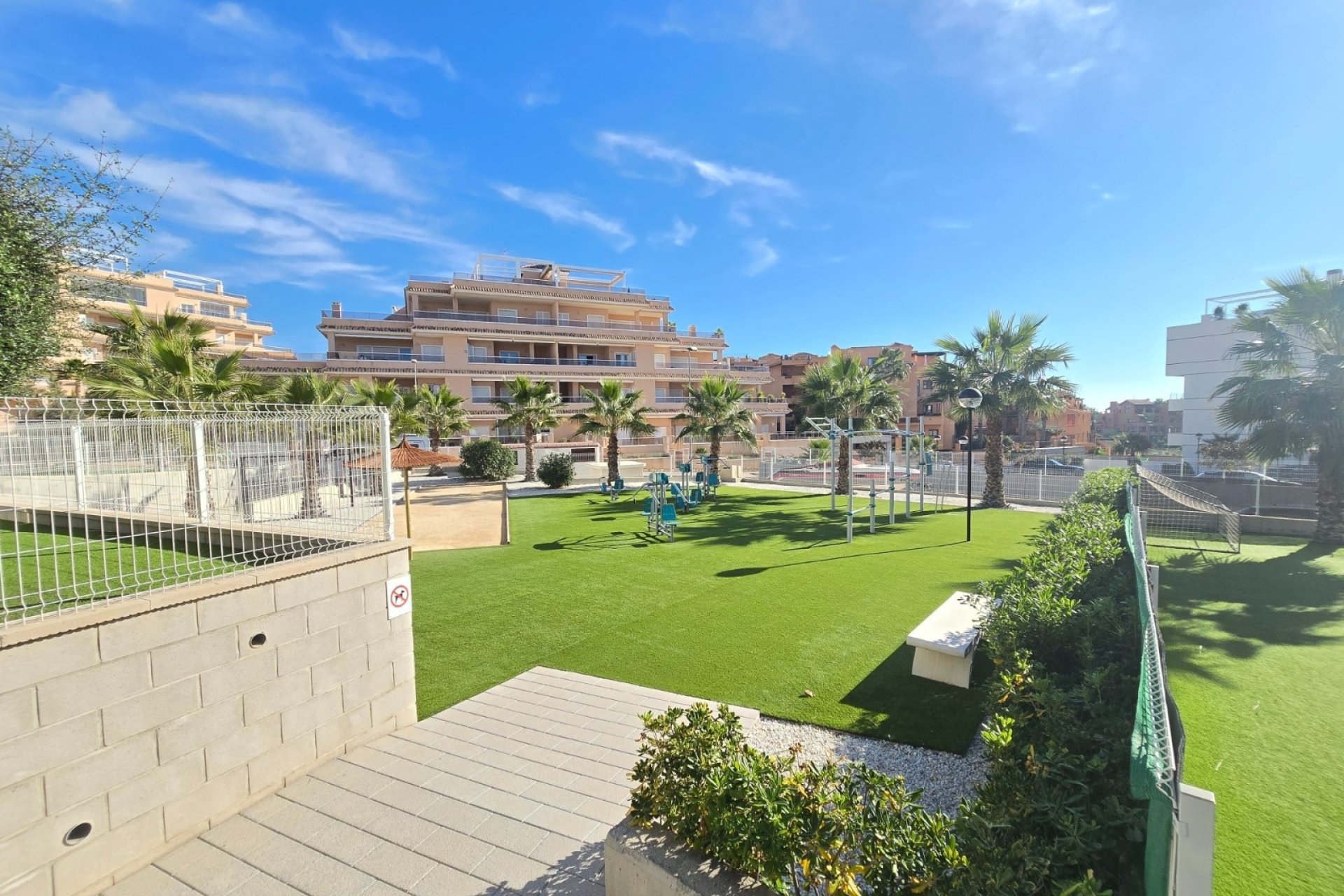 Revente - Apartment -
Orihuela Costa - Costa Blanca
