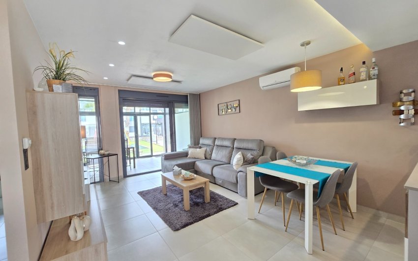 Revente - Apartment -
Orihuela Costa - Costa Blanca